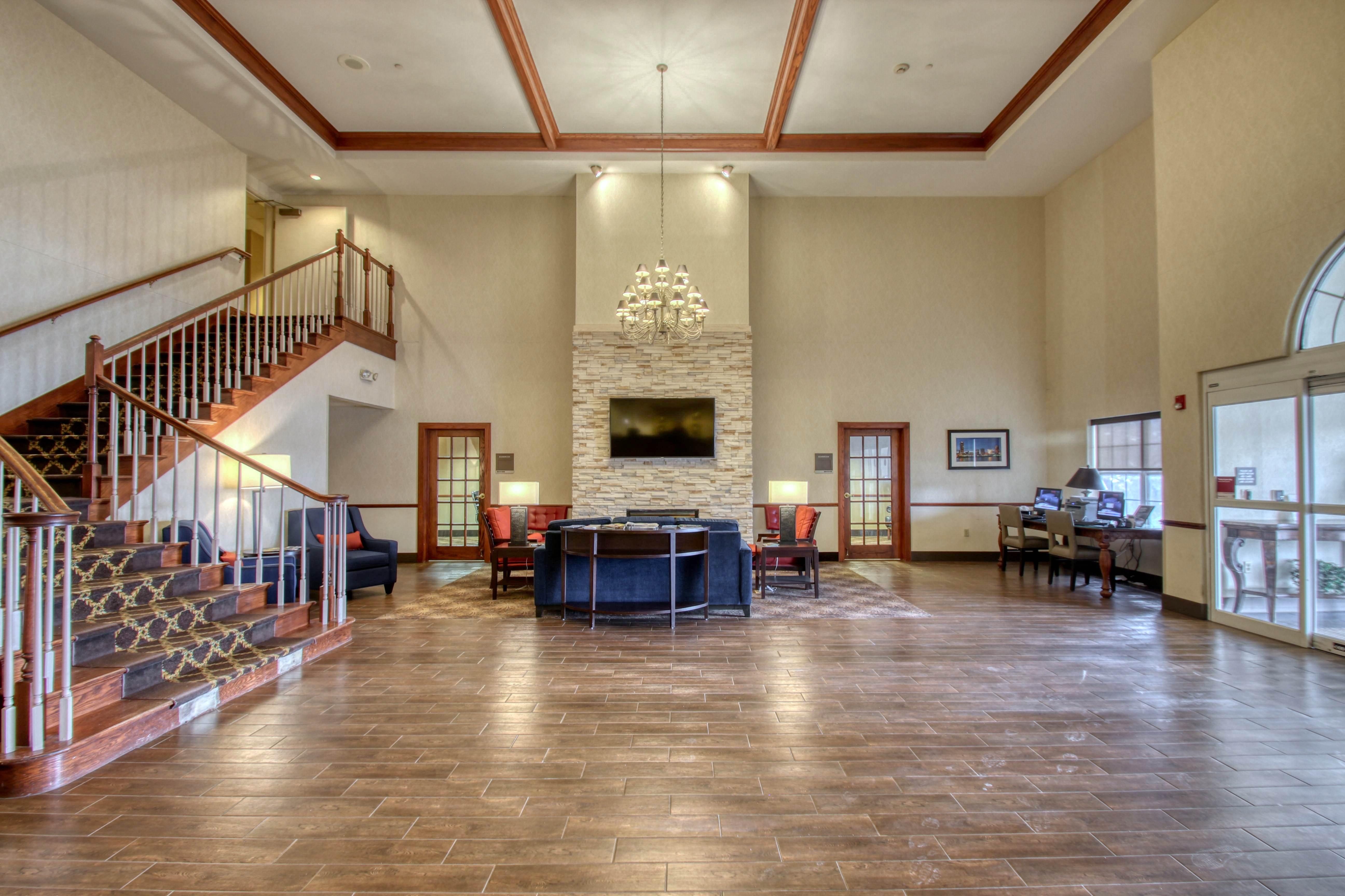Comfort Suites Milwaukee Airport Ок-Крик Экстерьер фото