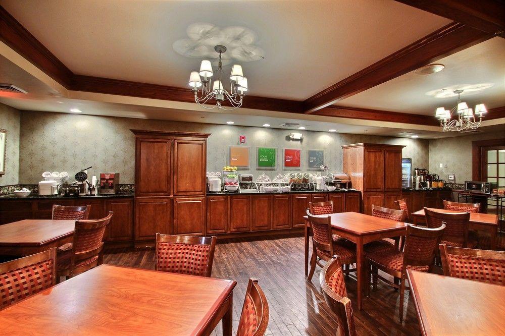 Comfort Suites Milwaukee Airport Ок-Крик Экстерьер фото