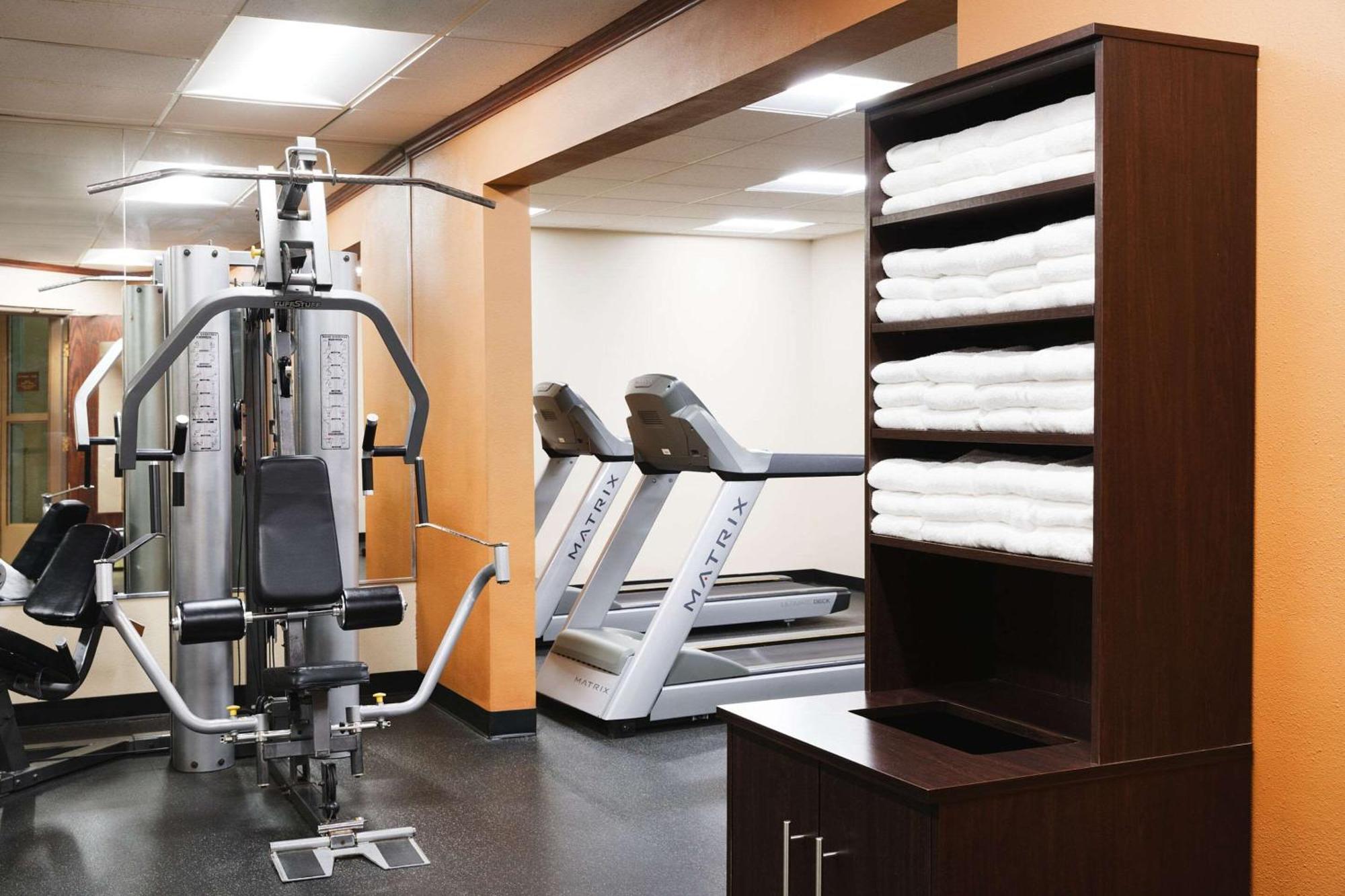Comfort Suites Milwaukee Airport Ок-Крик Экстерьер фото